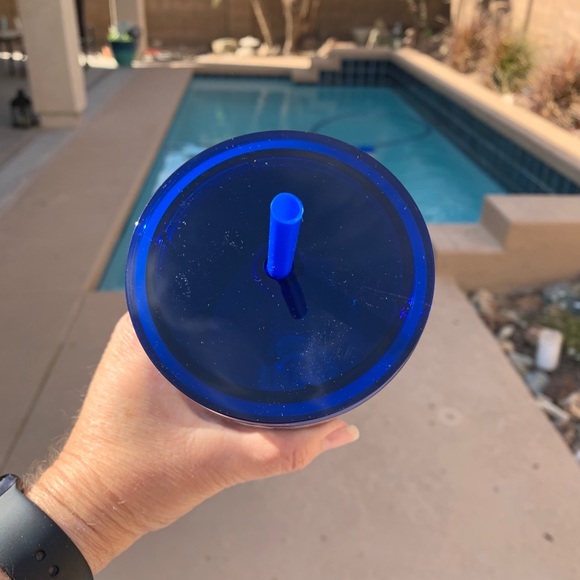 Starbucks Disney 2020 NEW - Picture 4 of 6